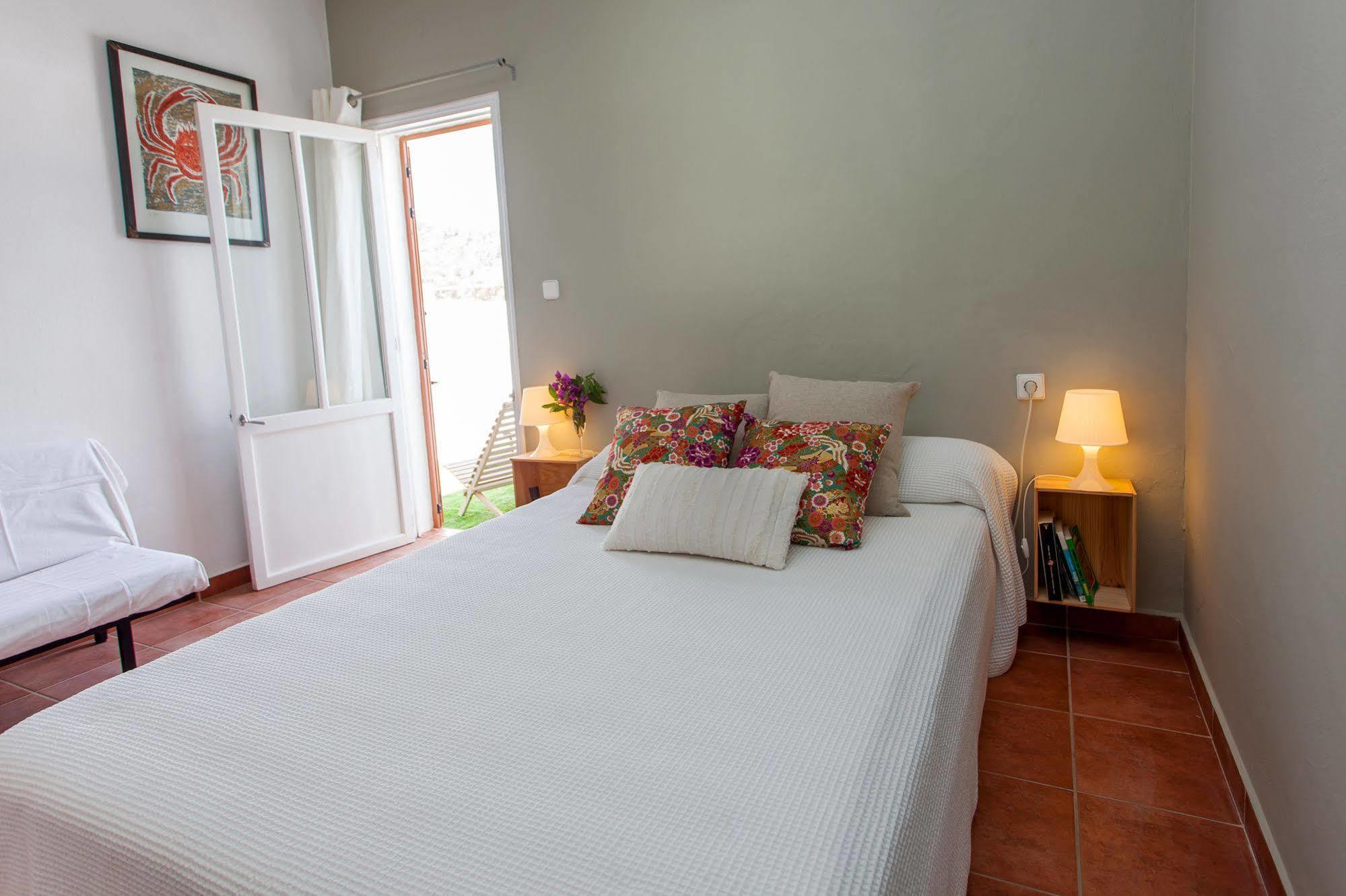 Cosmos Grand Hostal Sant Francesc de s'Estany Eksteriør bilde
