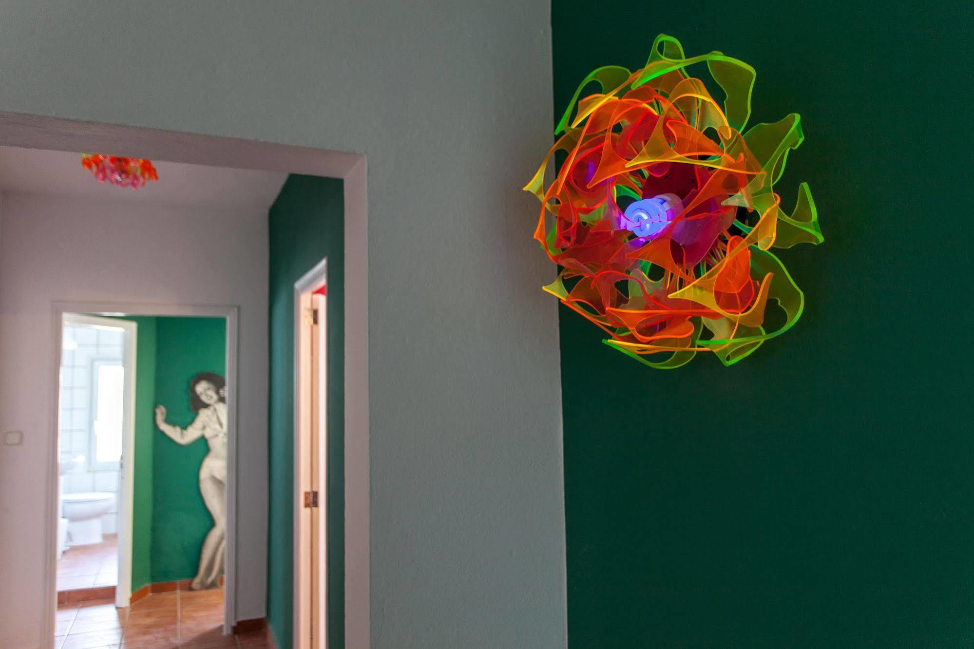 Cosmos Grand Hostal Sant Francesc de s'Estany Eksteriør bilde